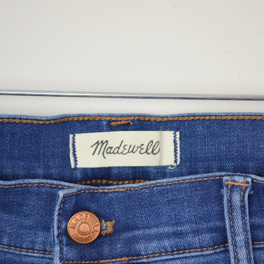 Madewell 10" High Rise Skinny Crop Button-Front - Picture 6 of 8